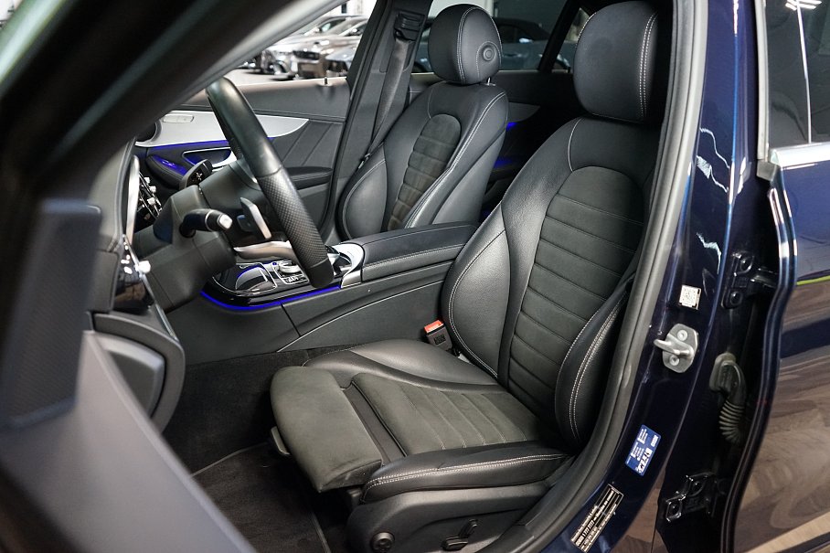 Mercedes-Benz Třída C 300 4Matic
