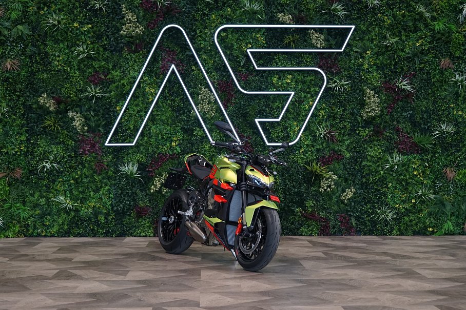 Ducati Streetfighter V4 Edition Lamborghini STO