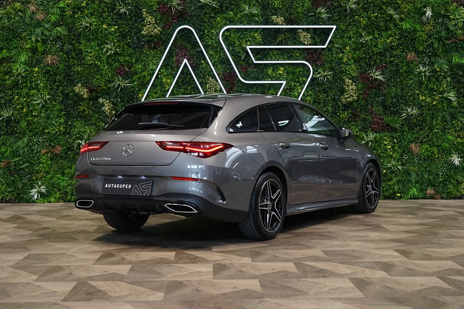Mercedes-Benz CLA 220d Shooting brake