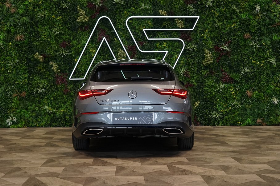 Mercedes-Benz CLA 220d Shooting brake