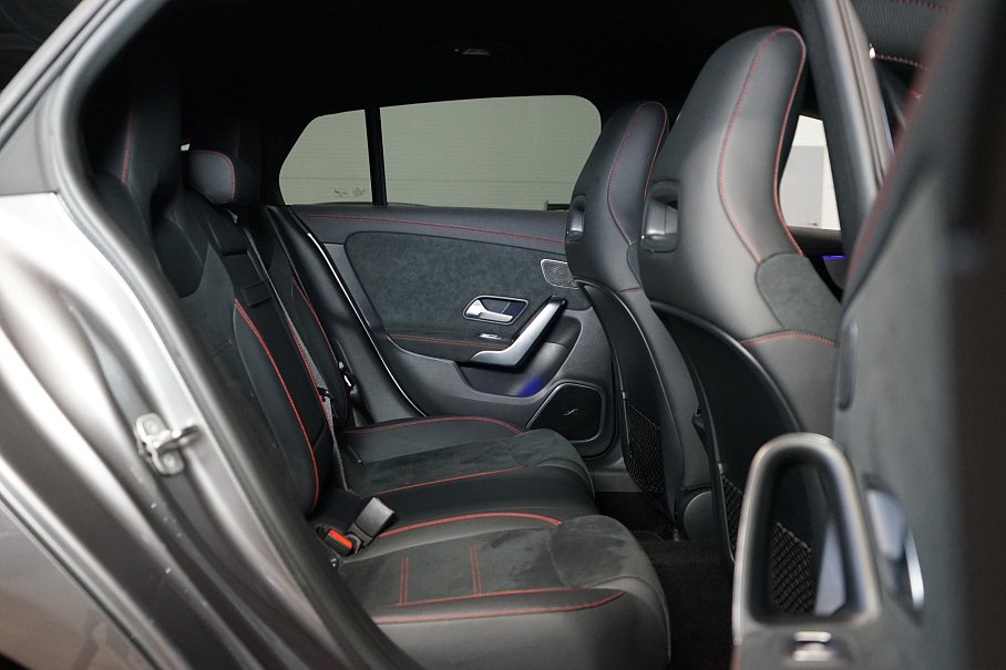 Mercedes-Benz CLA 220d Shooting brake