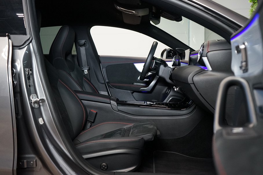 Mercedes-Benz CLA 220d Shooting brake