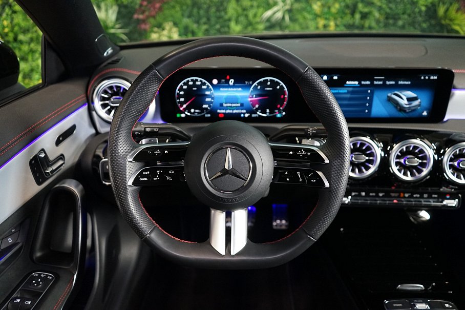 Mercedes-Benz CLA 220d Shooting brake