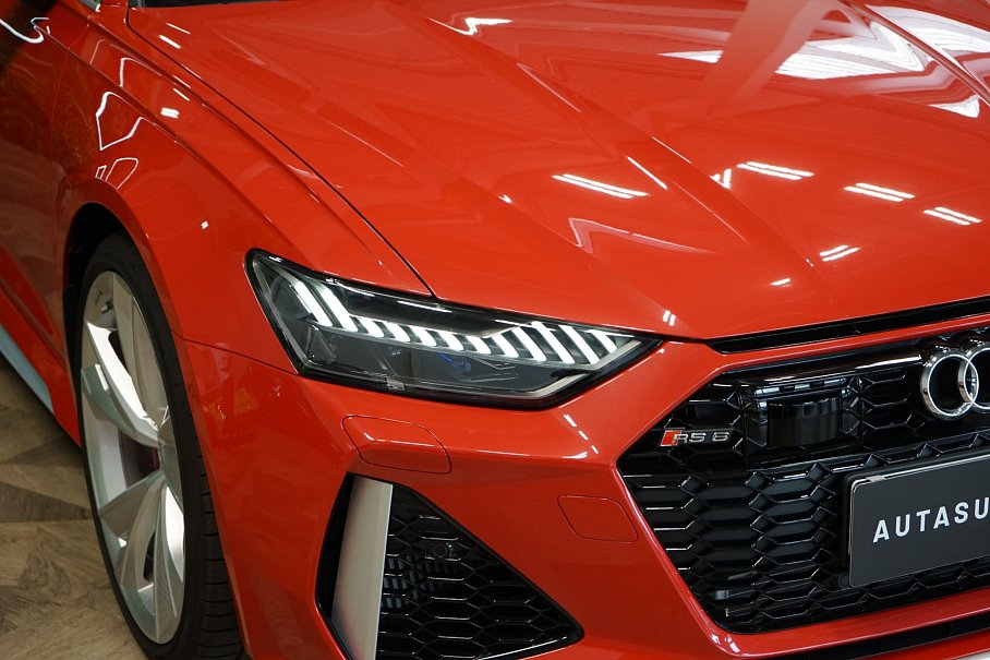 Audi RS6 Avant TFSI quattro