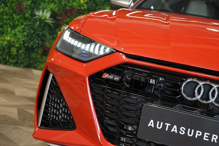 Audi RS6 Avant TFSI quattro