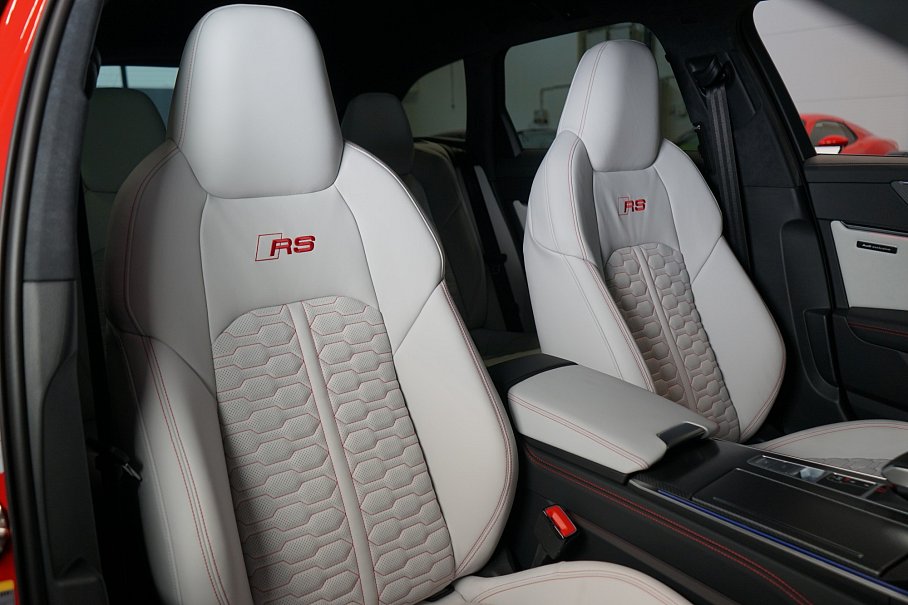 Audi RS6 Avant TFSI quattro