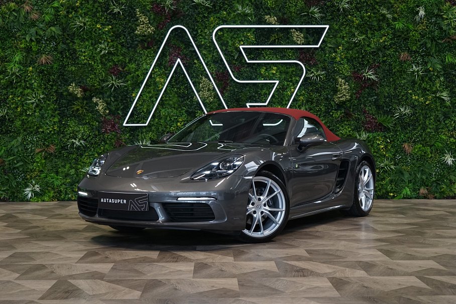 Porsche 718 Boxster