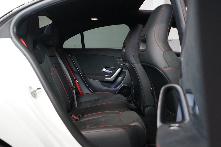 Mercedes-Benz CLA 45 AMG 4Matic+