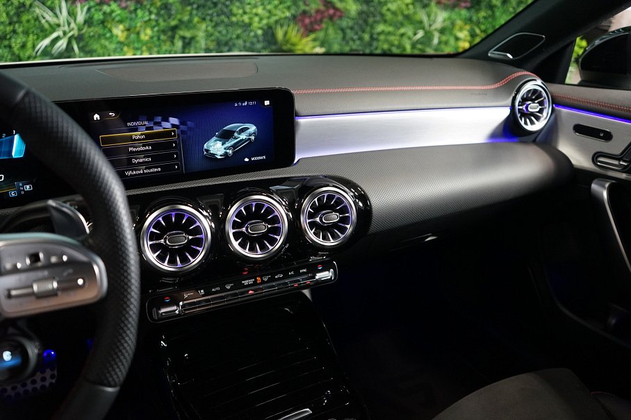 Mercedes-Benz CLA 45 AMG 4Matic+