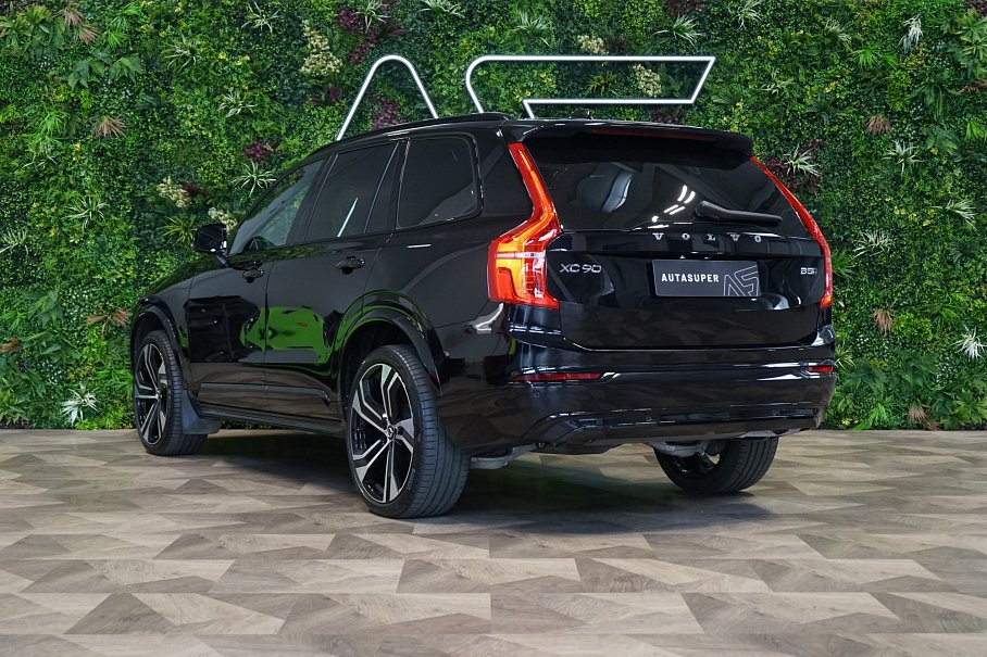 Volvo XC90 B5 AWD R-Design
