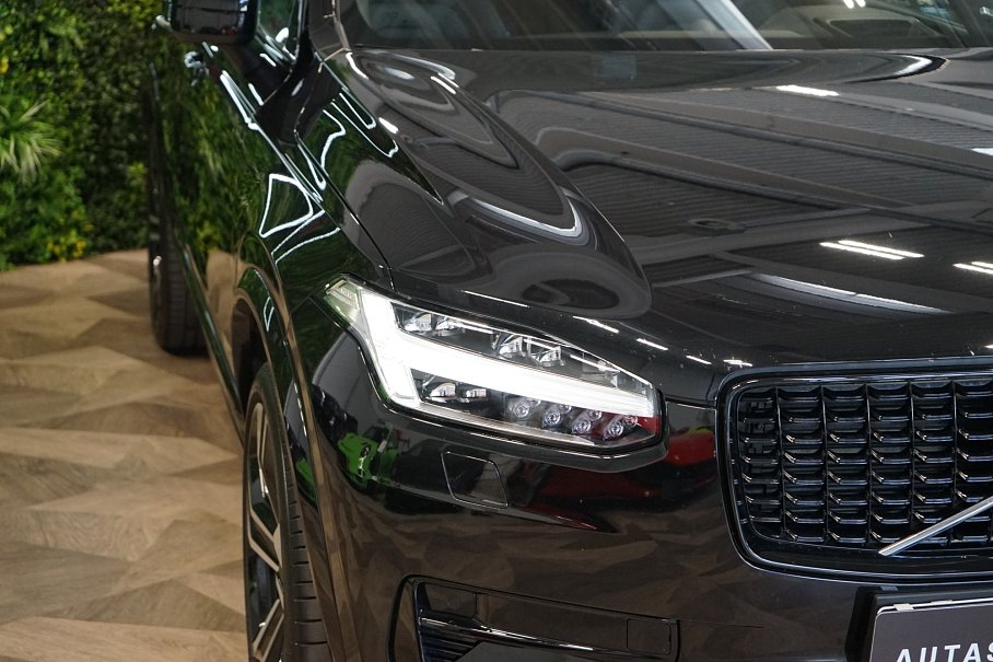 Volvo XC90 B5 AWD R-Design
