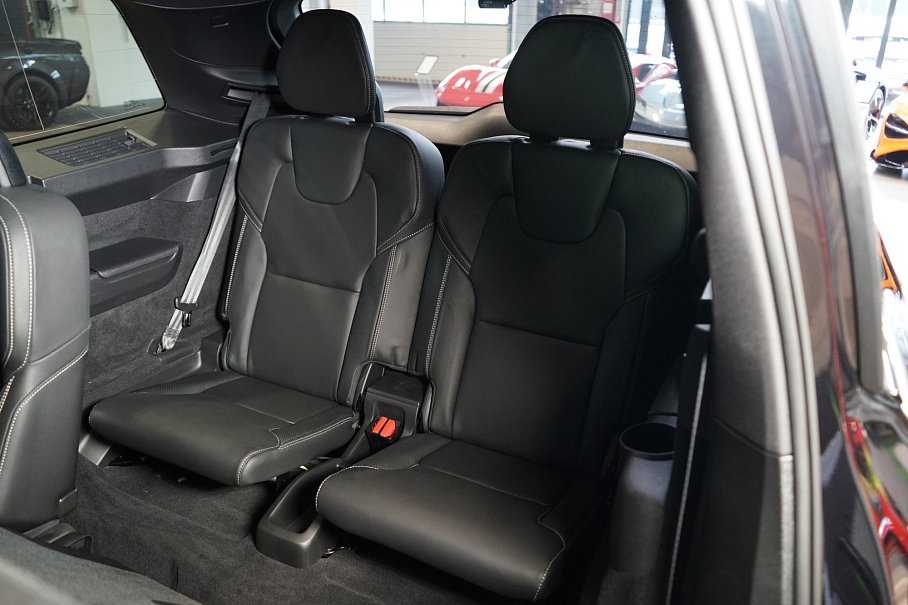 Volvo XC90 B5 AWD R-Design