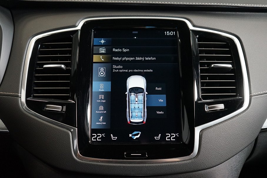 Volvo XC90 B5 AWD R-Design