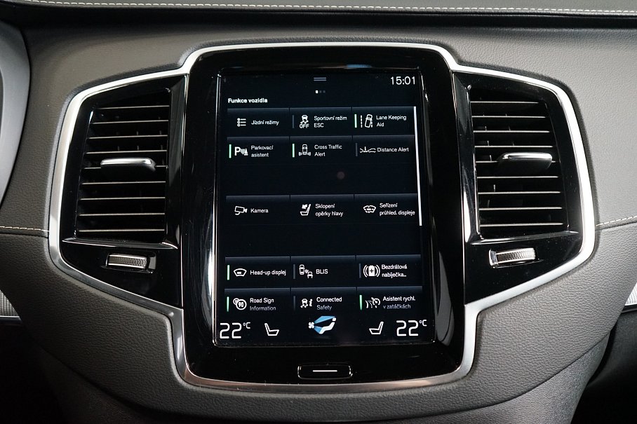 Volvo XC90 B5 AWD R-Design