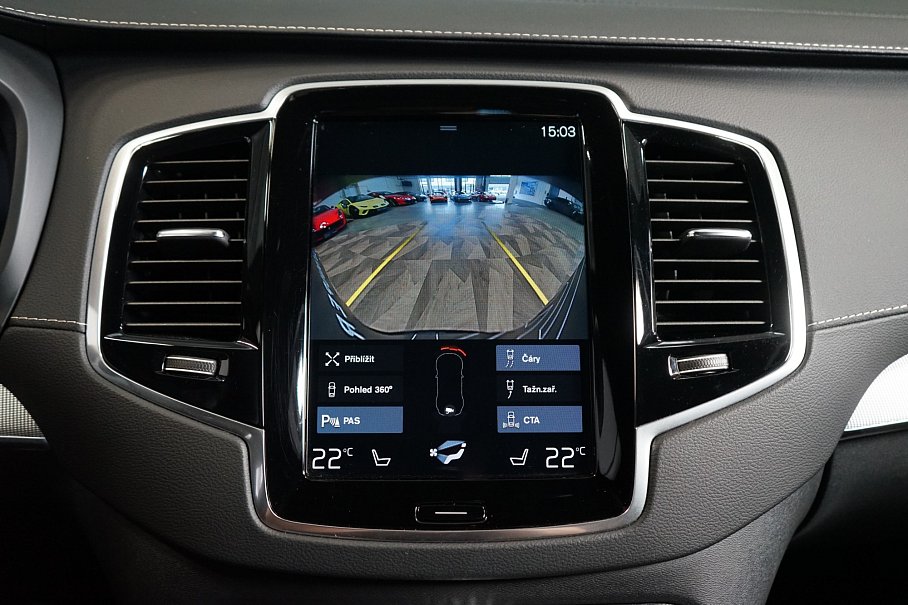 Volvo XC90 B5 AWD R-Design