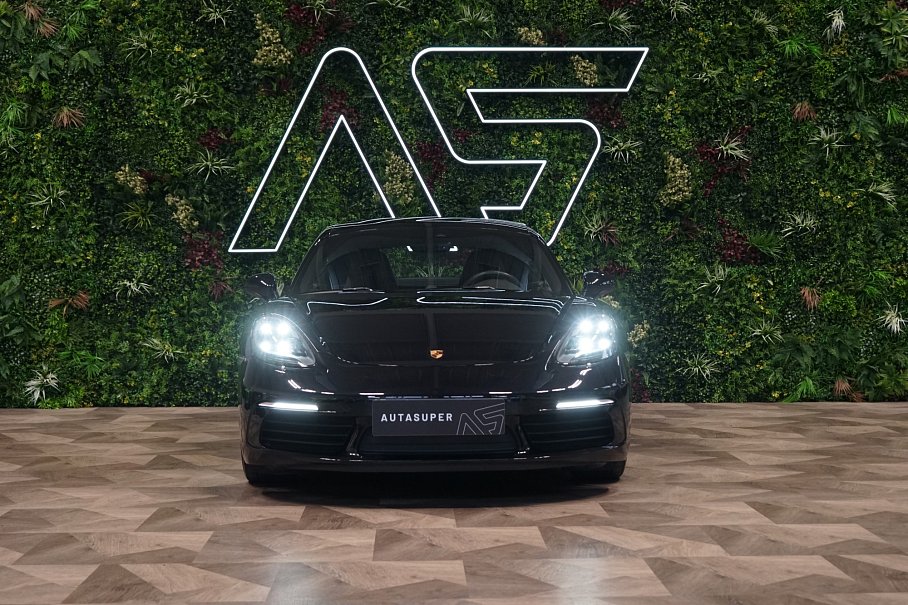 Porsche Cayman 