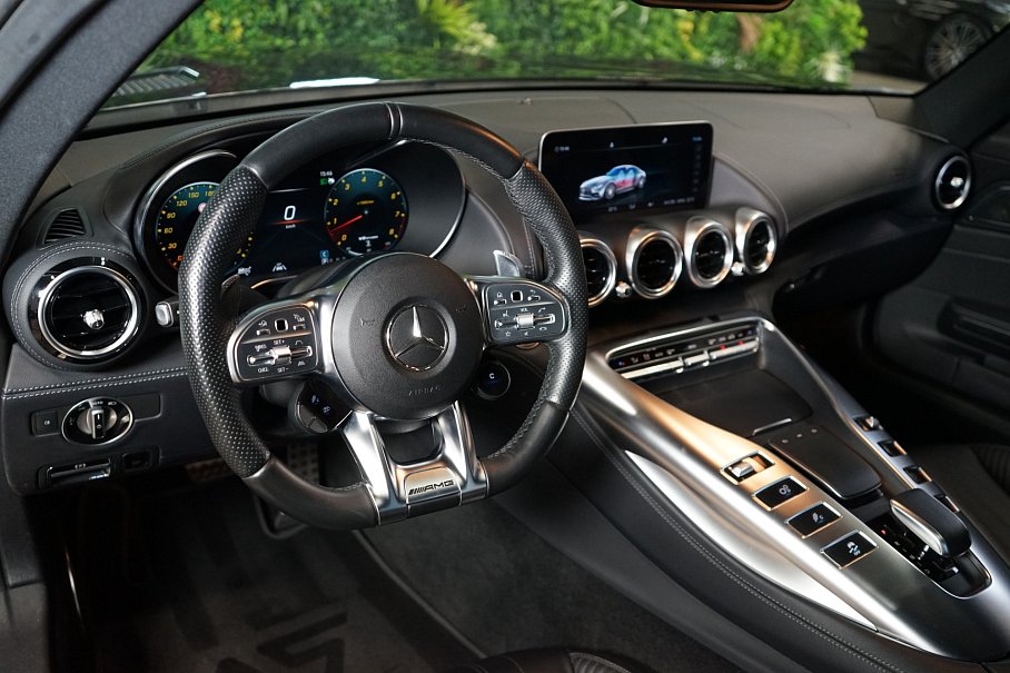 Mercedes-Benz AMG GT 