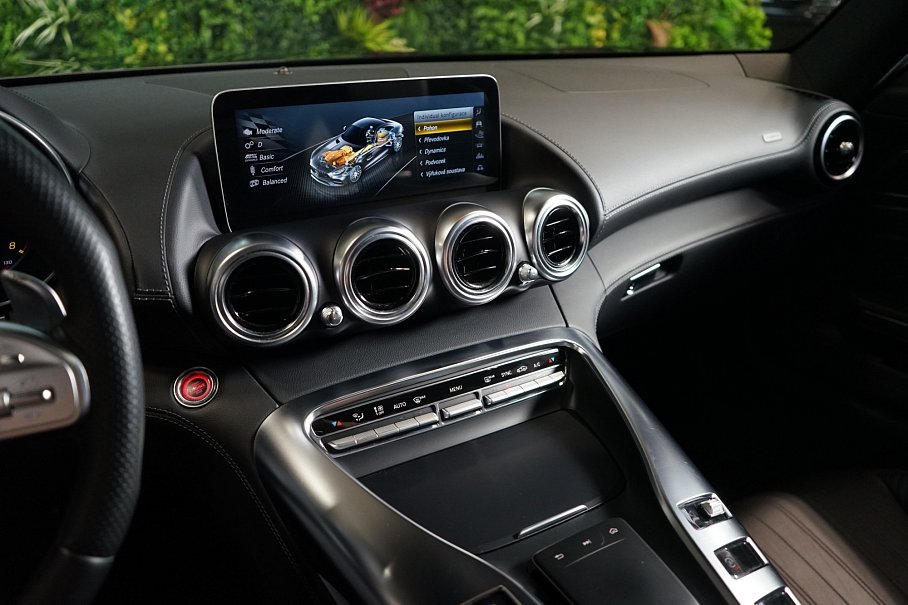 Mercedes-Benz AMG GT 