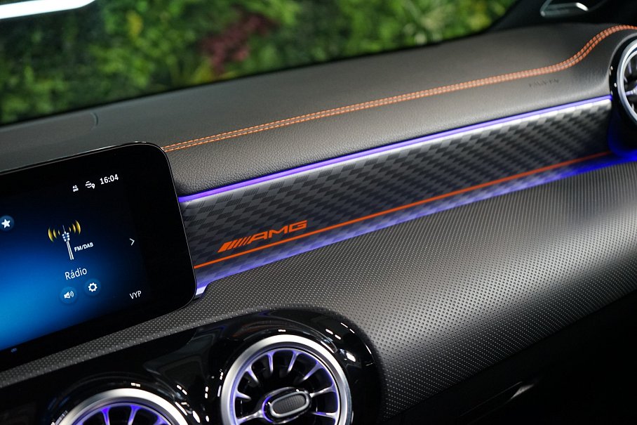 Mercedes-Benz CLA 45 S AMG 4Matic+ Street Style Edition