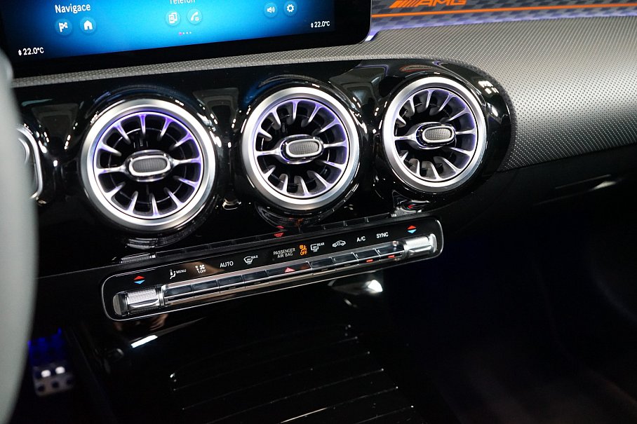 Mercedes-Benz CLA 45 S AMG 4Matic+ Street Style Edition