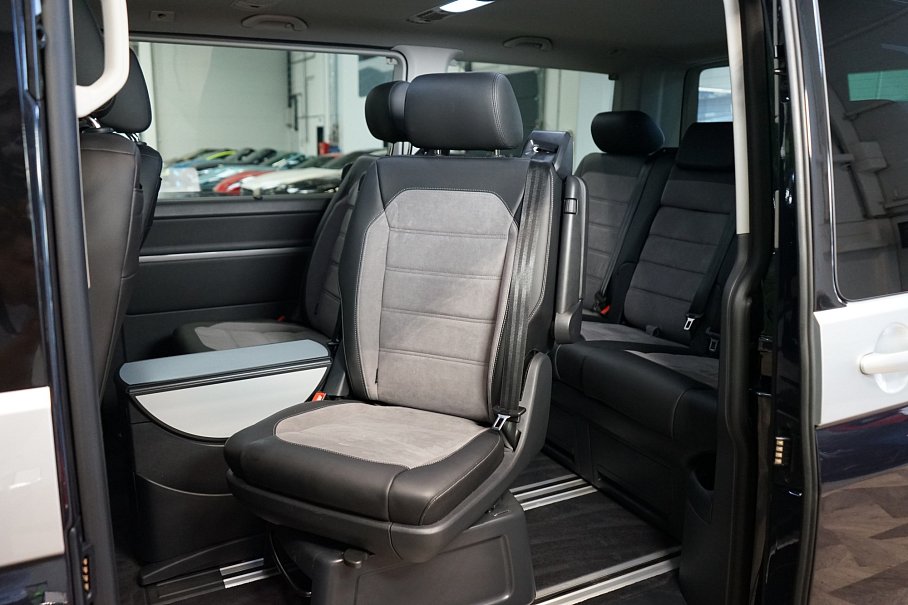 Volkswagen Multivan 2.0 TDI Highline