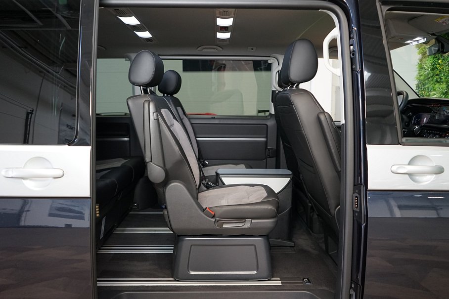 Volkswagen Multivan 2.0 TDI Highline