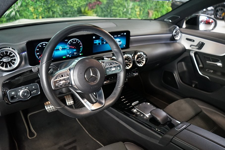 Mercedes-Benz CLA 250 e Shooting Brake