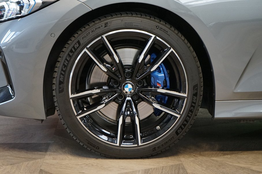 BMW Řada 3 M340i xDrive