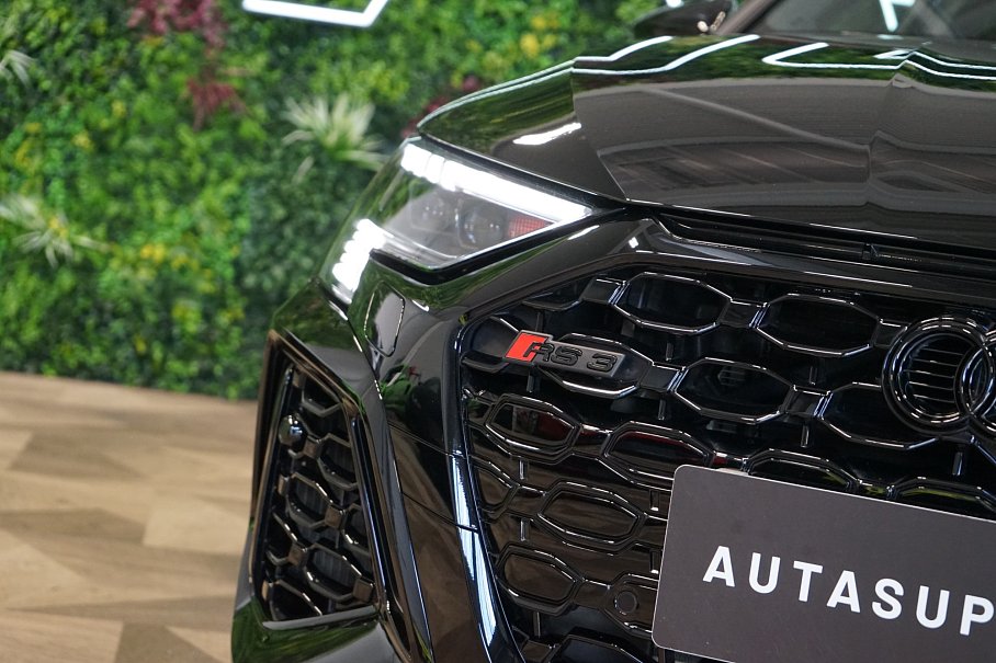 Audi RS 3 Sportback 2.5 TFSI quattro