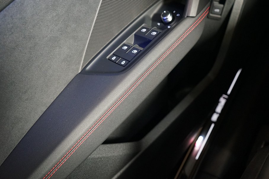 Audi RS 3 Sportback 2.5 TFSI quattro