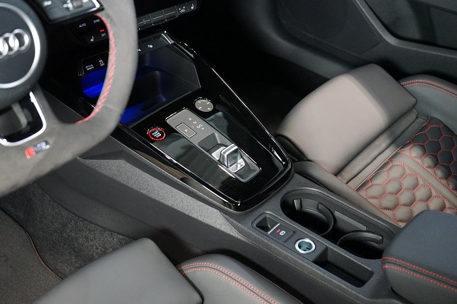 Audi RS 3 Sportback 2.5 TFSI quattro