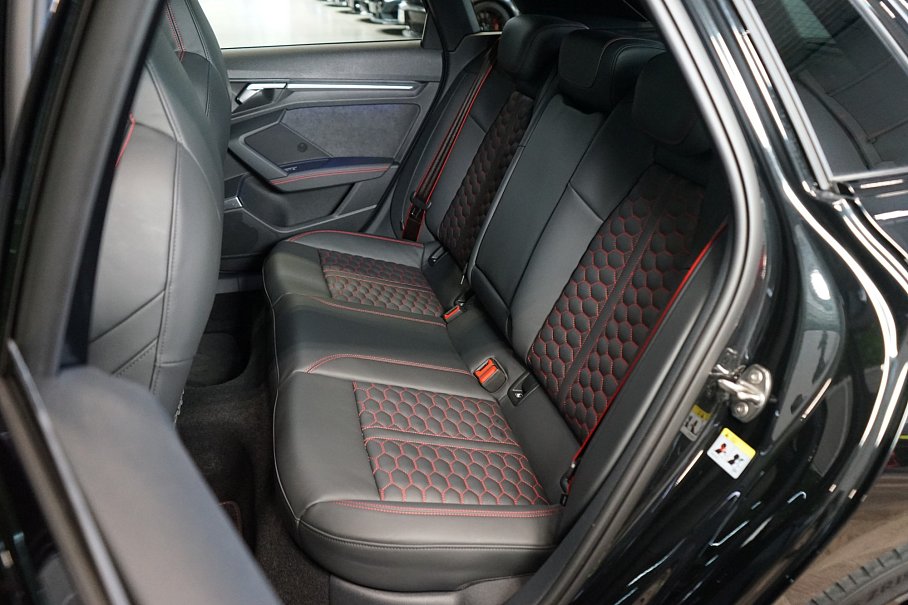 Audi RS 3 Sportback 2.5 TFSI quattro