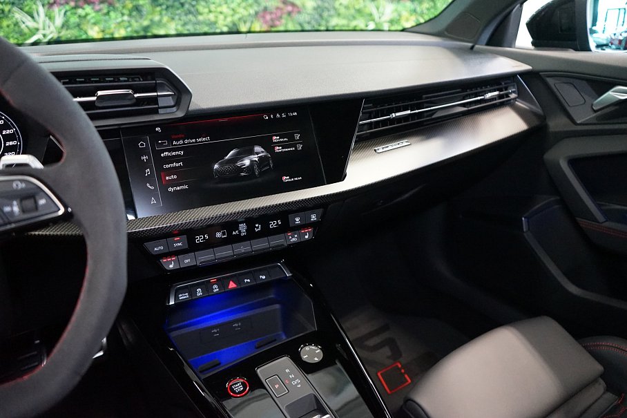 Audi RS 3 Sportback 2.5 TFSI quattro