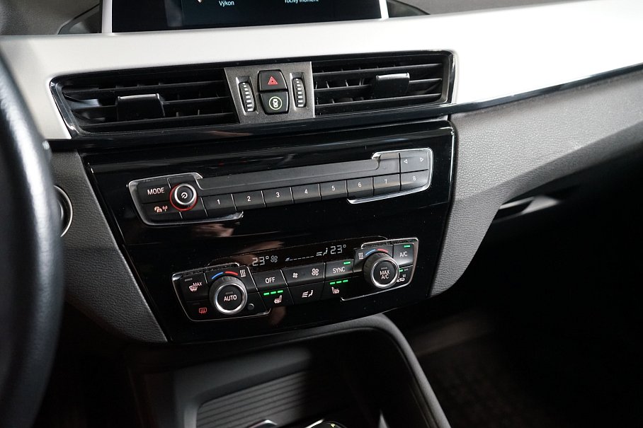 BMW X1 18d xDrive