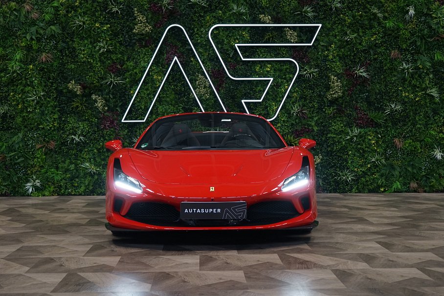 Ferrari F8 Spider