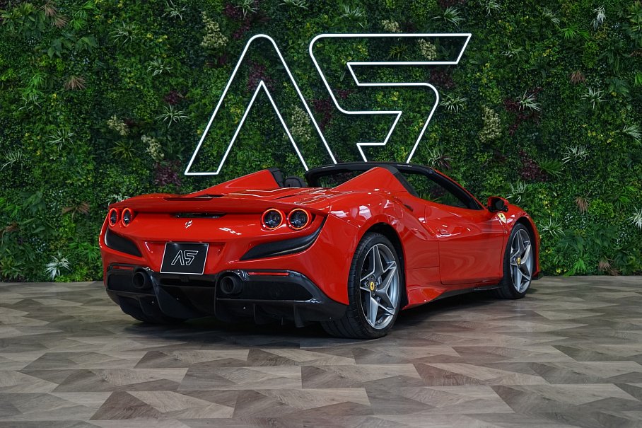 Ferrari F8 Spider