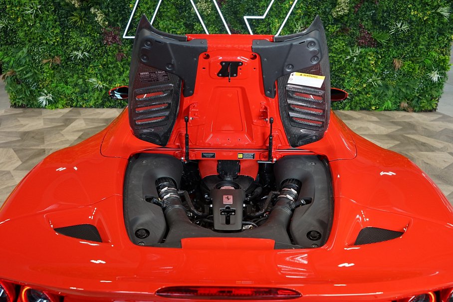 Ferrari F8 Spider