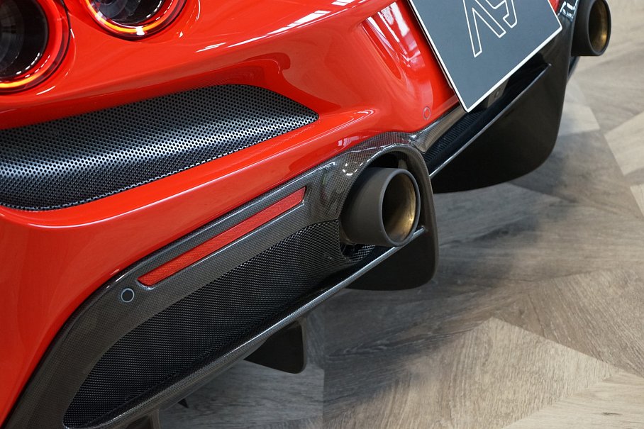 Ferrari F8 Spider