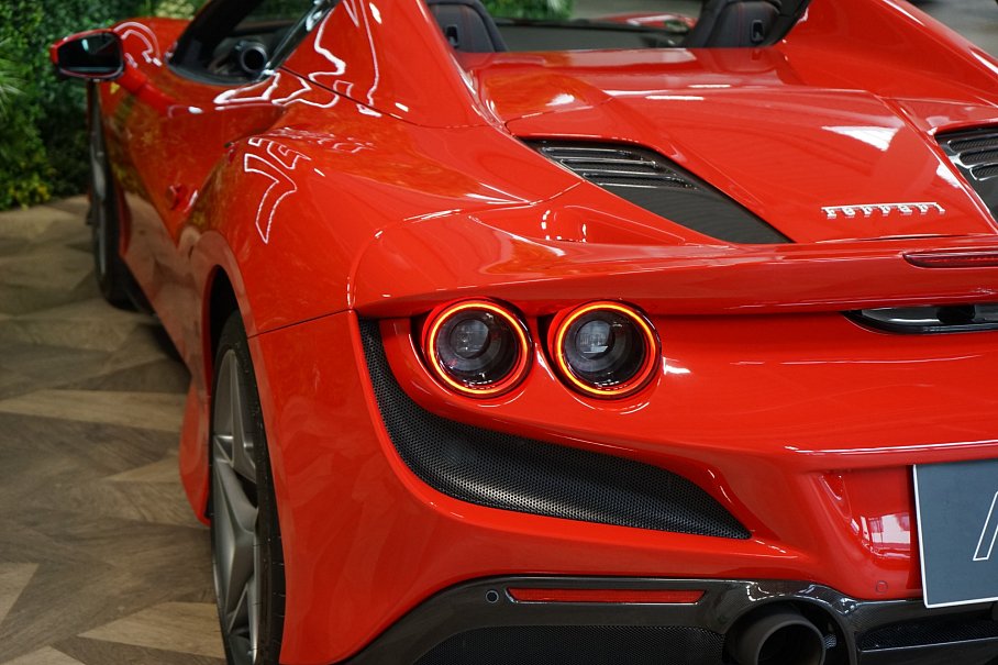 Ferrari F8 Spider