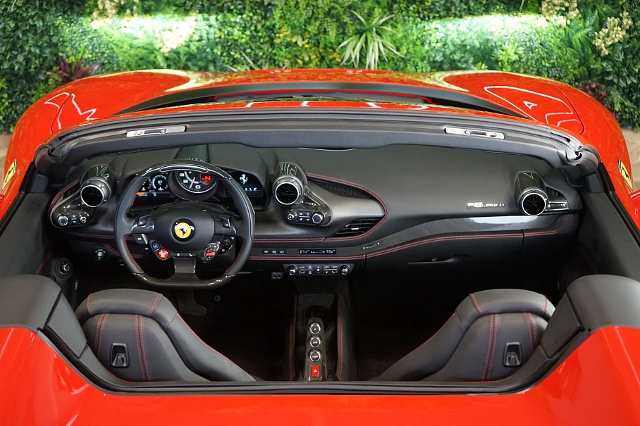 Ferrari F8 Spider