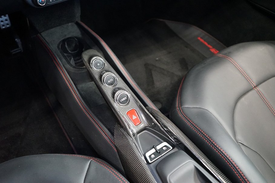 Ferrari F8 Spider