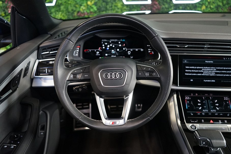 Audi Q8 50 TDI quattro
