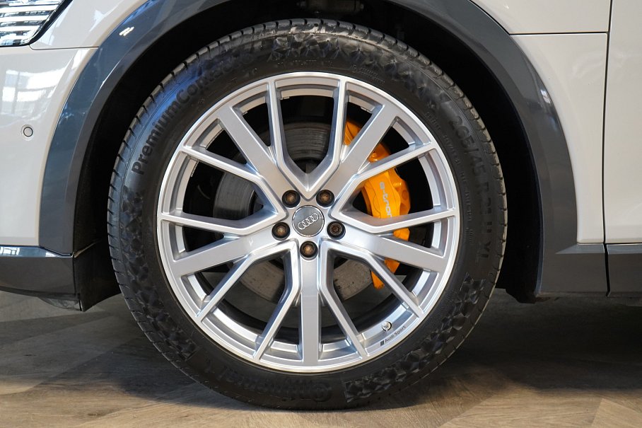 Audi E-tron 55 quattro