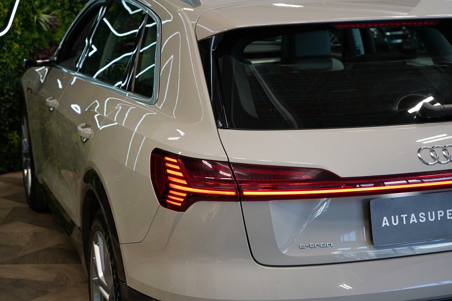 Audi E-tron 55 quattro