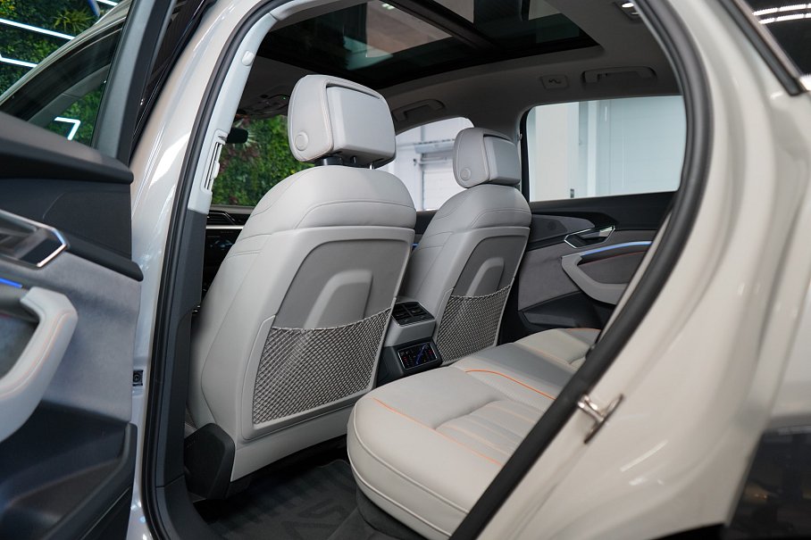 Audi E-tron 55 quattro