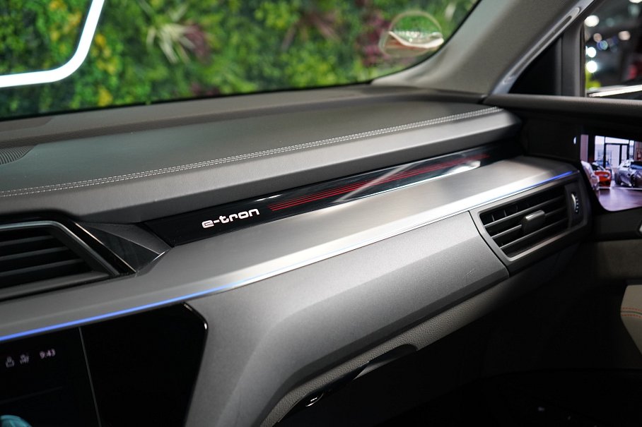 Audi E-tron 55 quattro