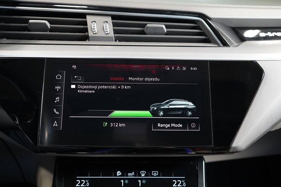 Audi E-tron 55 quattro