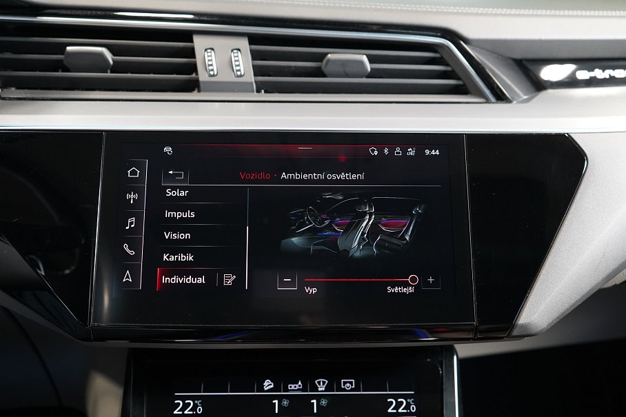 Audi E-tron 55 quattro