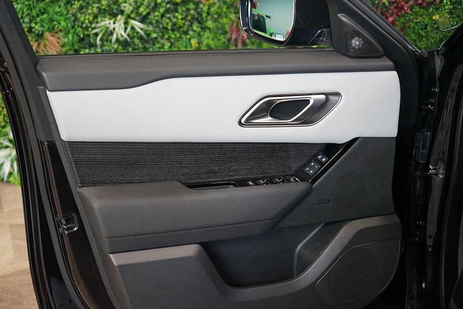 Land Rover Range Rover Velar P250 Dynamic SE