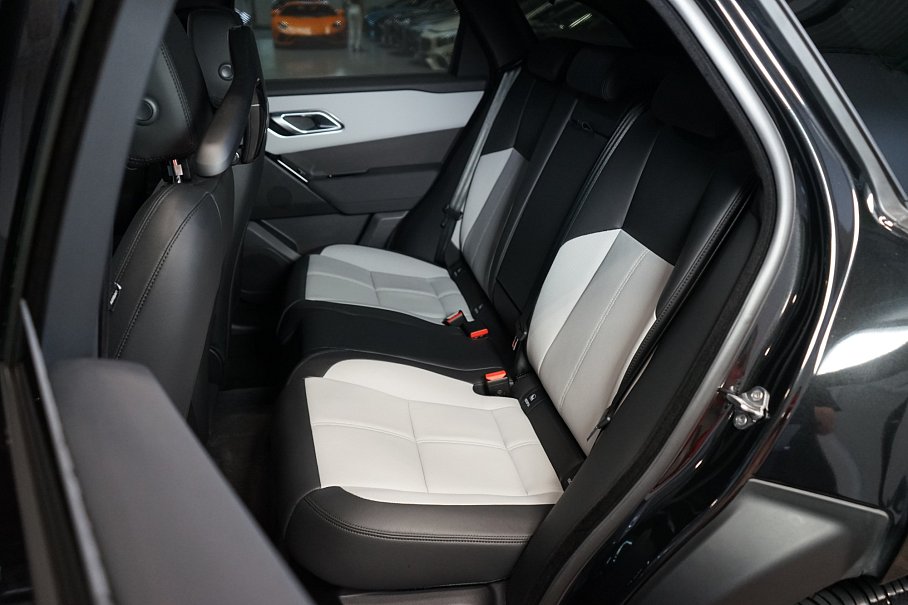 Land Rover Range Rover Velar P250 Dynamic SE